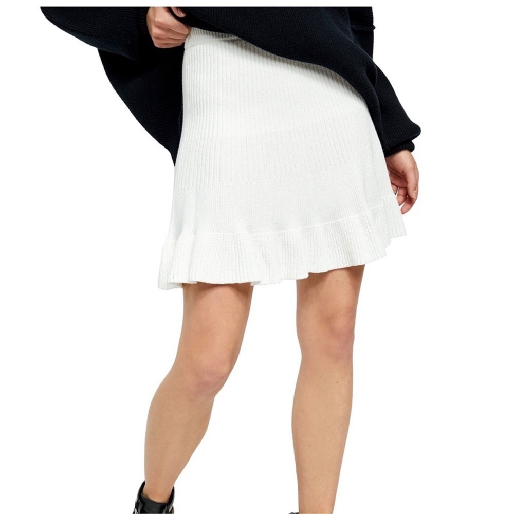 Free People Solid Gold White Ribbed Knit Ruffled Sweater Mini Skirt Size M